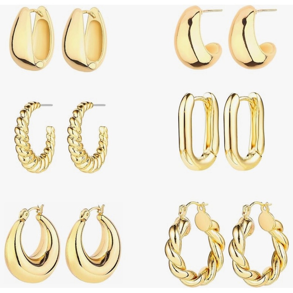 Gold Hoop Earring Set